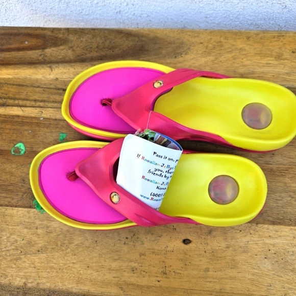 Hawaiian Jellys Ultra Comfort Mango Fruit Unisex  Sandals Women's Size 8 - Picture 3 of 15